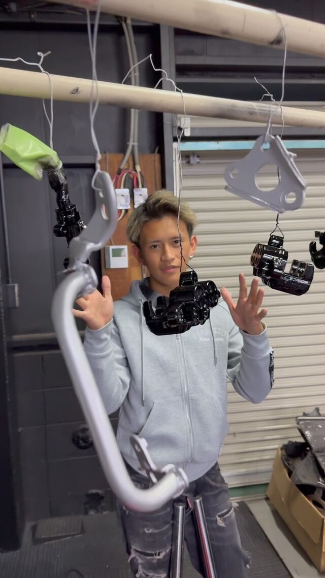 ナルス君 なるせ君 ミスりコルク半 レア オートプロジェクトw わおん パンチ君 AUTO PROJECTW ナルス君 (@auto_projectw) • Instagram